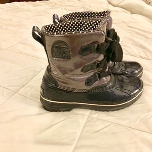 Sorel winter waterproof boots gray dot size 8